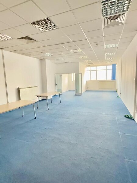 Aviatiei, Dimitrie Pompeiu spatii de birouri/ depozitare la metrou (Pipera)